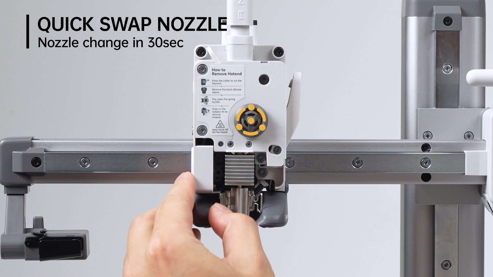 Bambu Lab A1 Mini quick swap nozzle changed by hand with one clip