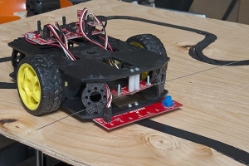 SparkFun Line Follower Array - SEN-13582