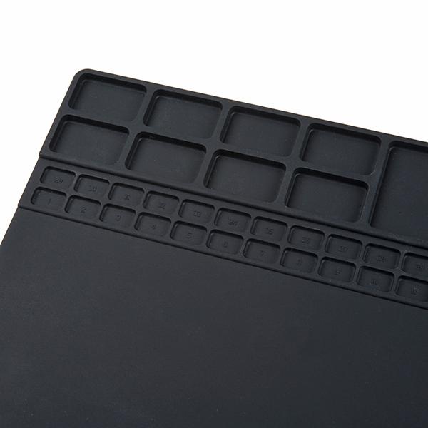 Insulated Silicone Soldering Mat from MindKits New Zealand