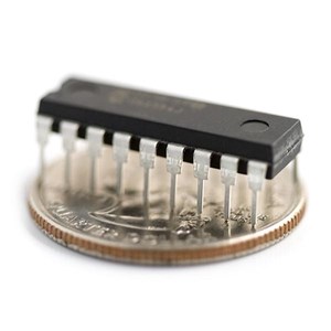 PICAXE 18M2+ Microcontroller (18 pin)