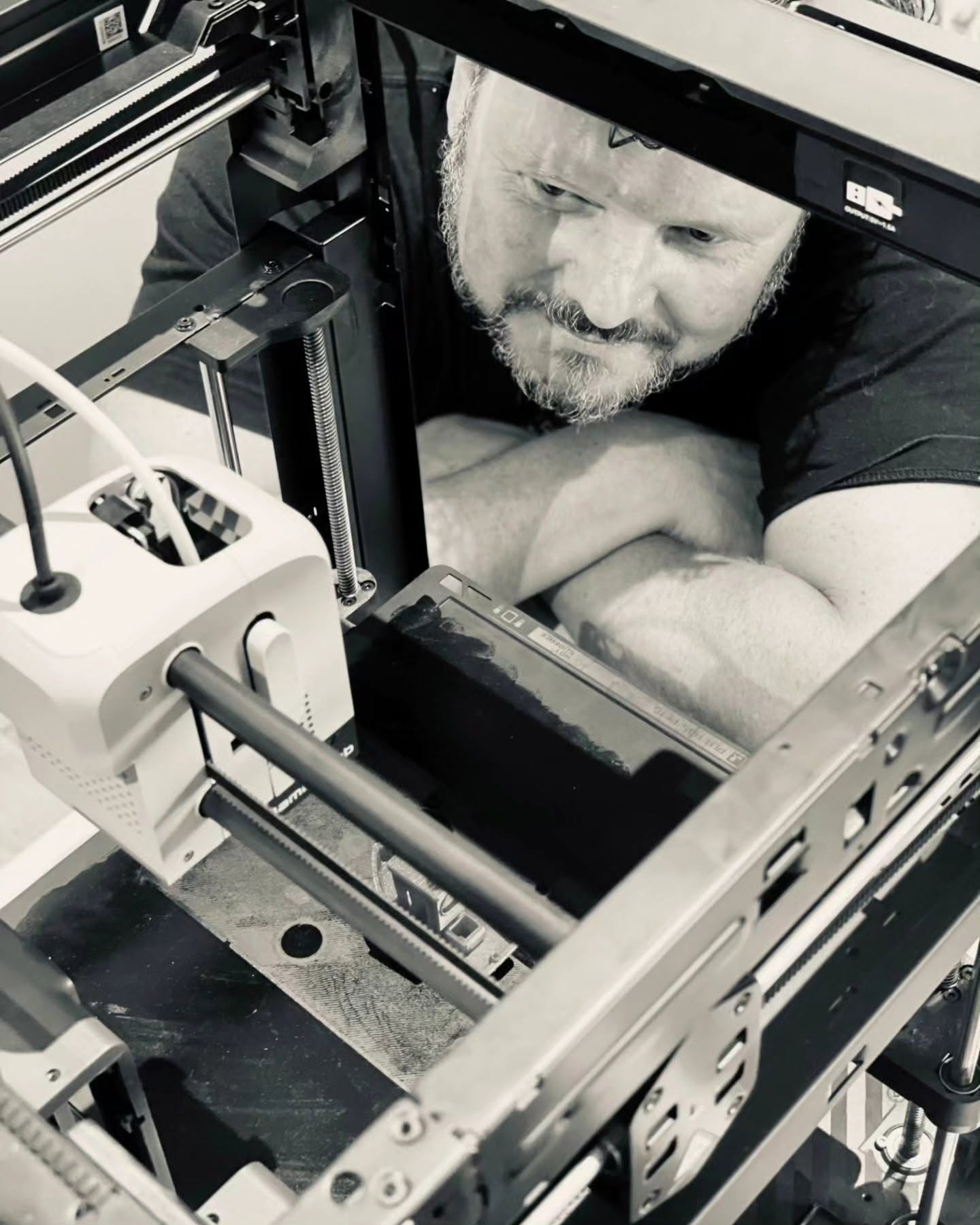 Jase from MindKits doing a hands-on training session with a customer