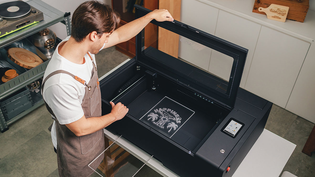 FLUX Beambox II 55W Desktop CO2 Laser Cutter